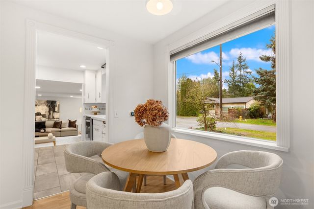 14021 27th Avenue NE, Seattle, WA 98125