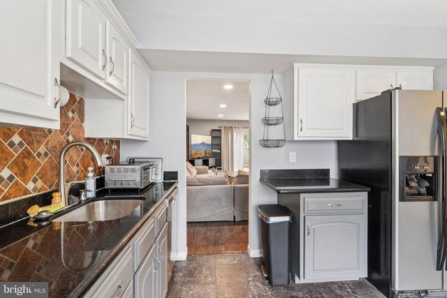 2102 ELBERTA LN, Marlton, NJ 08053