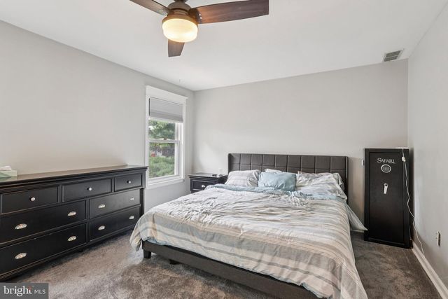 2102 ELBERTA LN, Marlton, NJ 08053