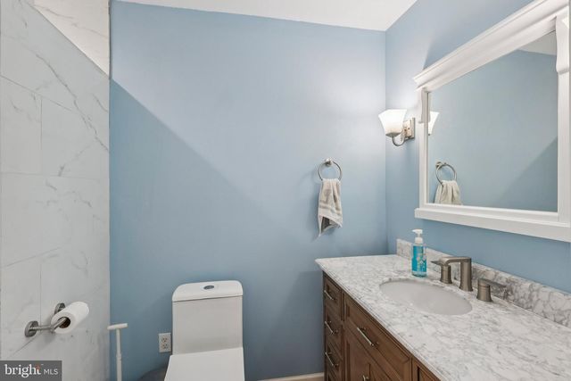 2102 ELBERTA LN, Marlton, NJ 08053