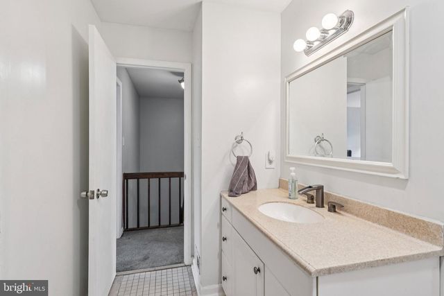2102 ELBERTA LN, Marlton, NJ 08053