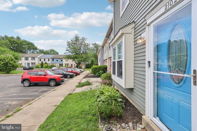 2102 ELBERTA LN, Marlton, NJ 08053