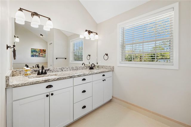 3265 S Barrington Road, Fayetteville, AR 72704