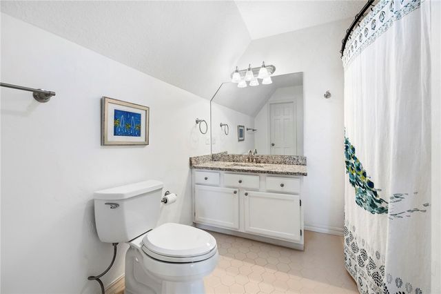 3265 S Barrington Road, Fayetteville, AR 72704