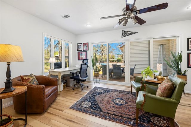 3265 S Barrington Road, Fayetteville, AR 72704