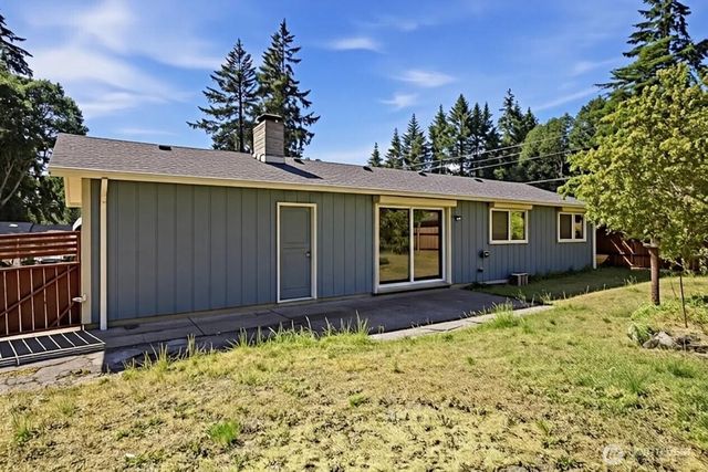 802 Oakcrest Drive SE, Lacey, WA 98503