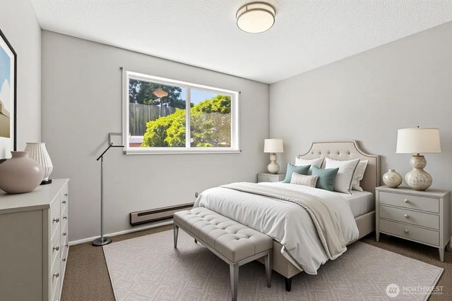 802 Oakcrest Drive SE, Lacey, WA 98503