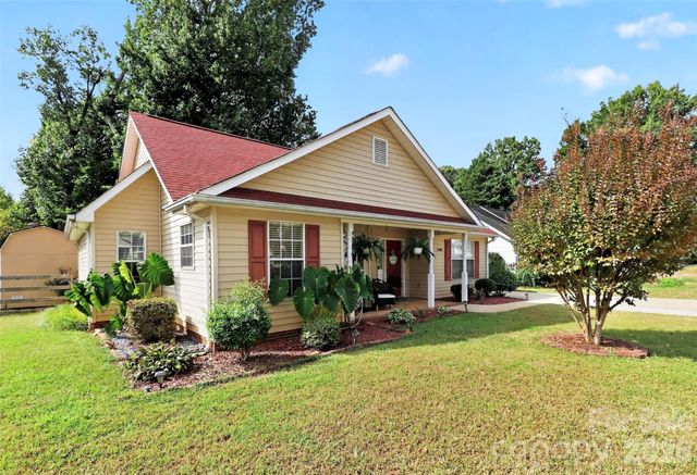 5906 Country Walk Drive, Charlotte, NC 28212