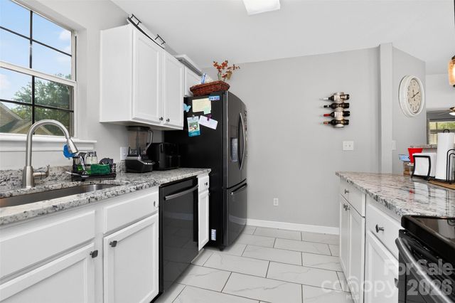 5906 Country Walk Drive, Charlotte, NC 28212