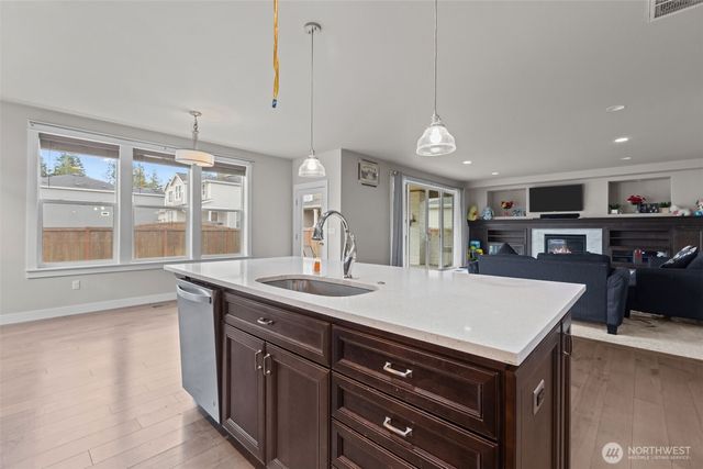 12806 173rd Street Ct E, Puyallup, WA 98374
