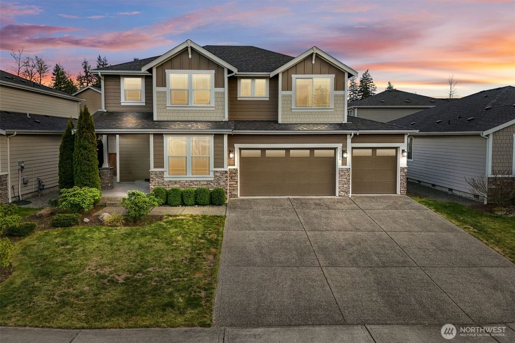 12806 173rd Street Ct E, Puyallup, WA 98374