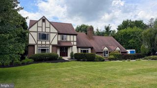 170 LENORA LN, Downingtown, PA 19335