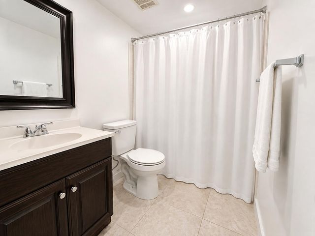 3226 NE 12TH Street 2, Pompano Beach, FL 33062