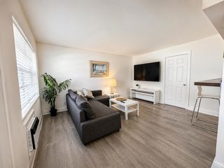 3226 NE 12TH Street 2, Pompano Beach, FL 33062