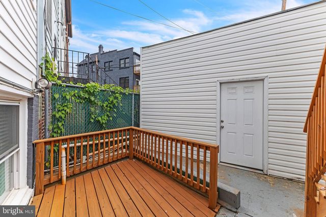 5623 KANSAS AVE NW, Washington, DC 20011