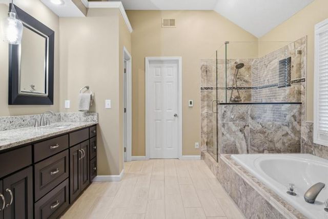 11306 W 142nd Terrace, Overland Park, KS 66221