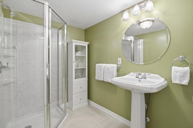 11306 W 142nd Terrace, Overland Park, KS 66221