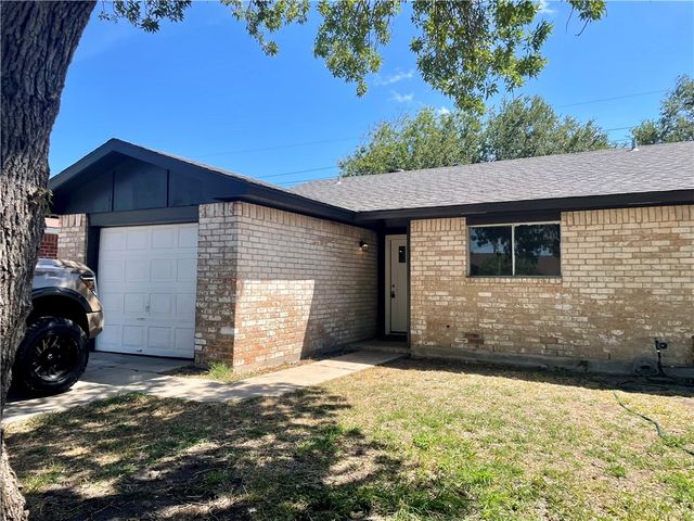 3715 LA PAZ Dr, Corpus Christi, TX 78415