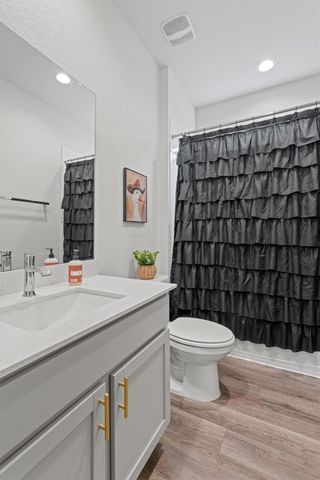 121 Tequilana PASS, Leander, TX 78641