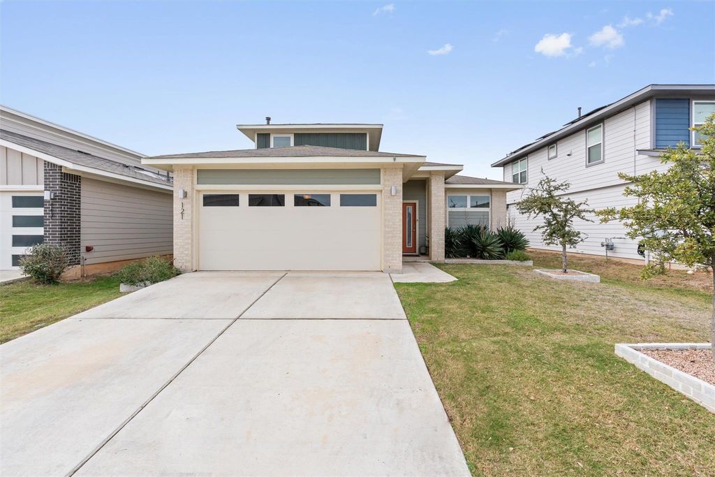 121 Tequilana PASS, Leander, TX 78641