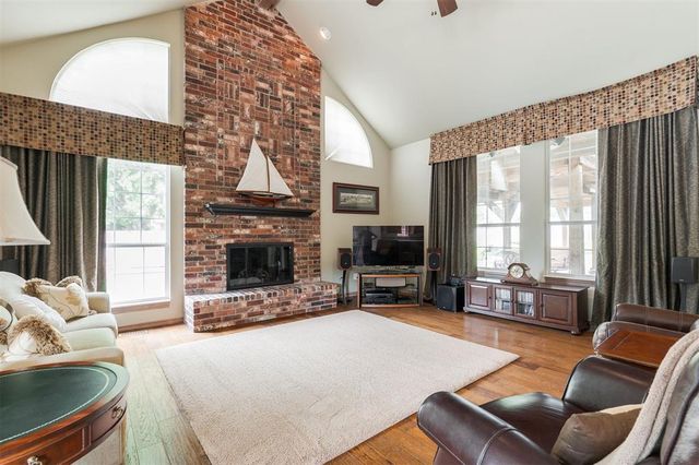 13909 Plantation Way, Edmond, OK 73013