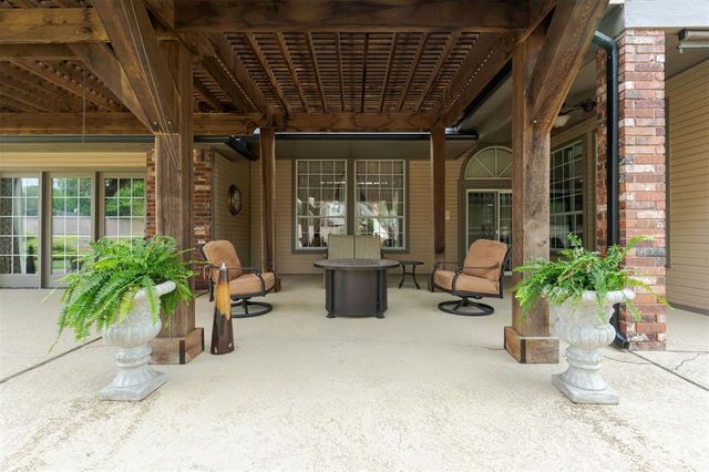 13909 Plantation Way, Edmond, OK 73013