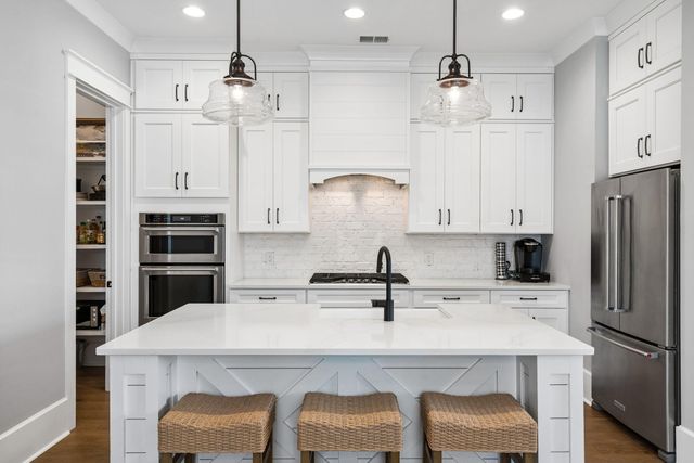 1538 Menhaden Lane, Mount Pleasant, SC 29466