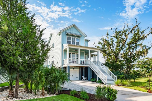 1538 Menhaden Lane, Mount Pleasant, SC 29466