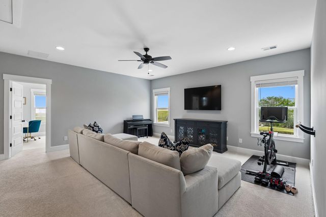 1538 Menhaden Lane, Mount Pleasant, SC 29466
