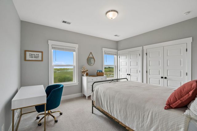 1538 Menhaden Lane, Mount Pleasant, SC 29466
