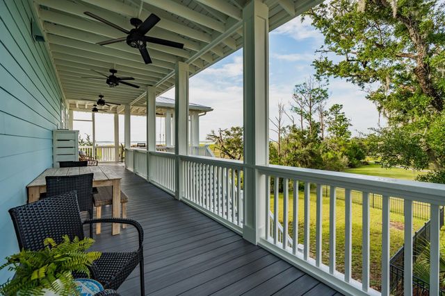 1538 Menhaden Lane, Mount Pleasant, SC 29466