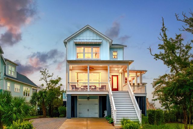 1538 Menhaden Lane, Mount Pleasant, SC 29466