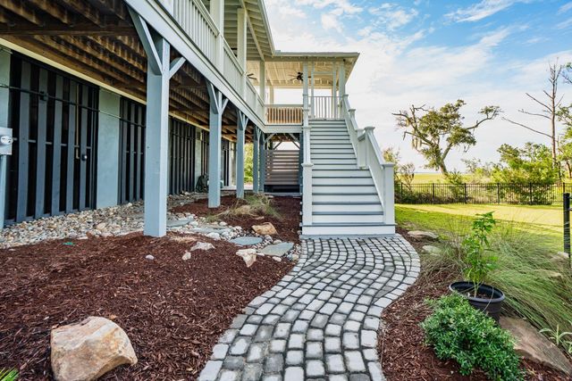 1538 Menhaden Lane, Mount Pleasant, SC 29466