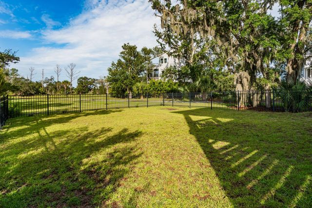 1538 Menhaden Lane, Mount Pleasant, SC 29466