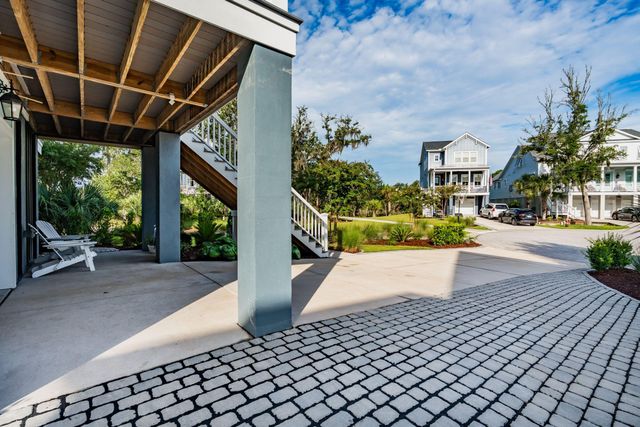 1538 Menhaden Lane, Mount Pleasant, SC 29466