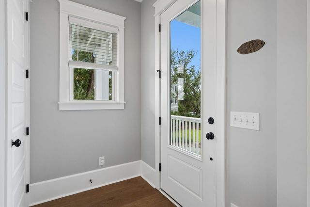 1538 Menhaden Lane, Mount Pleasant, SC 29466