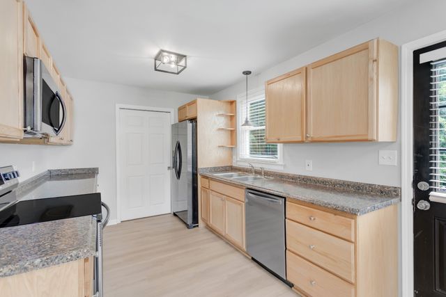 304 Lallemand Ct, Nashville, TN 37211