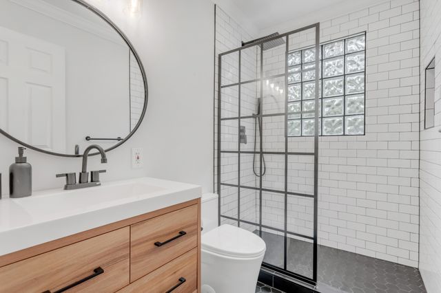 304 Lallemand Ct, Nashville, TN 37211