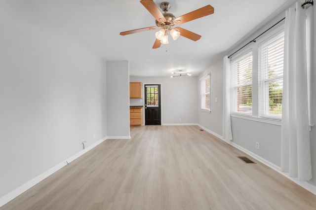 304 Lallemand Ct, Nashville, TN 37211