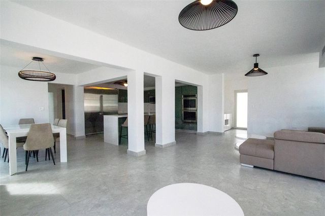 2073 CACIQUE STREET, San Juan, PR 00911