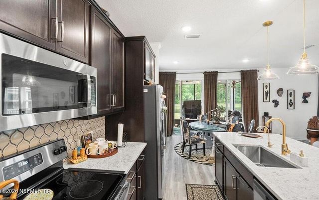 11442 EAGLE VAIL Court, Jacksonville, FL 32221