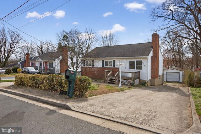 1597 KATHERINE CT, Woodbridge, VA 22191