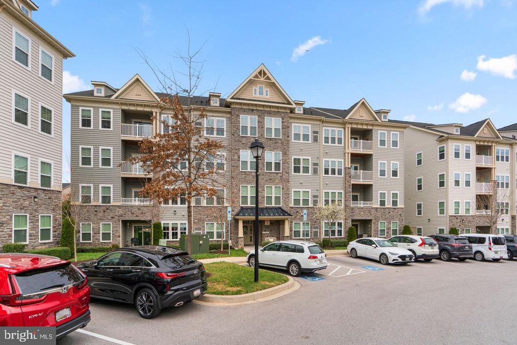 Image 1 of property listing at 2241 JOHN GRAVEL RD #M, Marriottsville, MD 21104