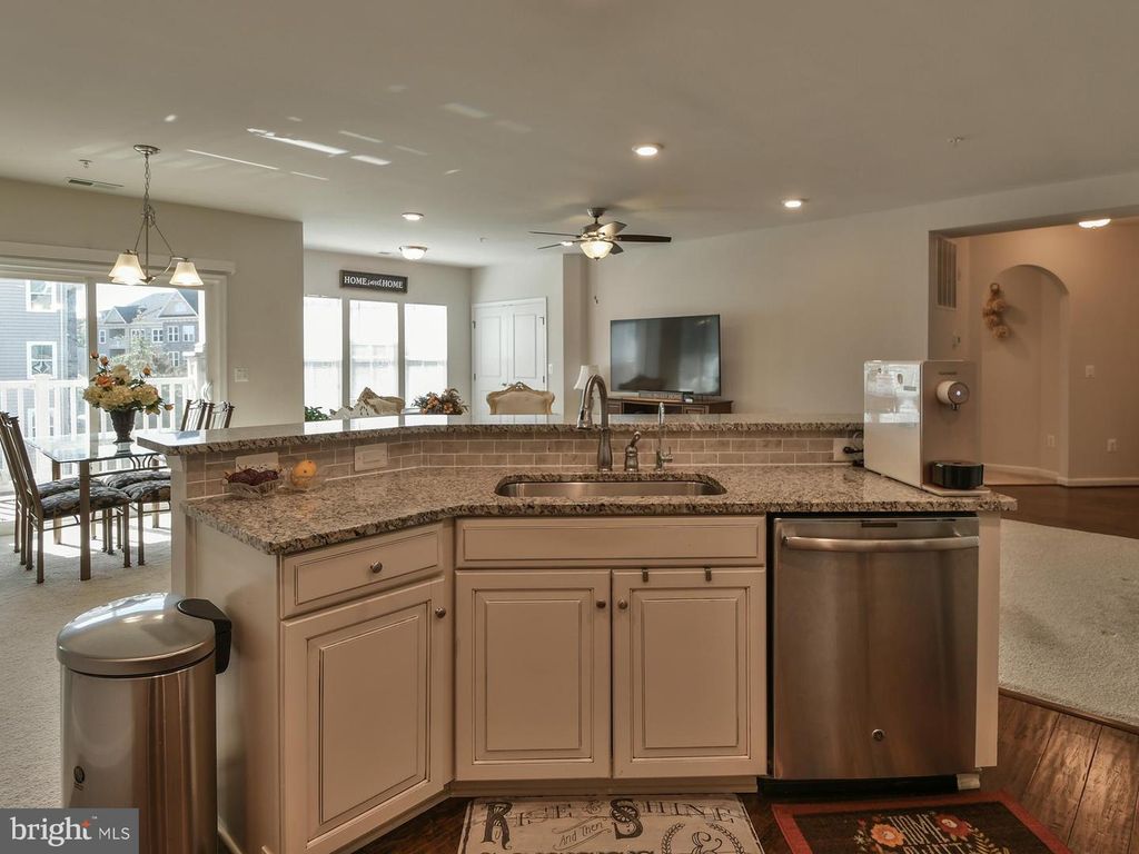 Image 12 of property listing at 2241 JOHN GRAVEL RD #M, Marriottsville, MD 21104