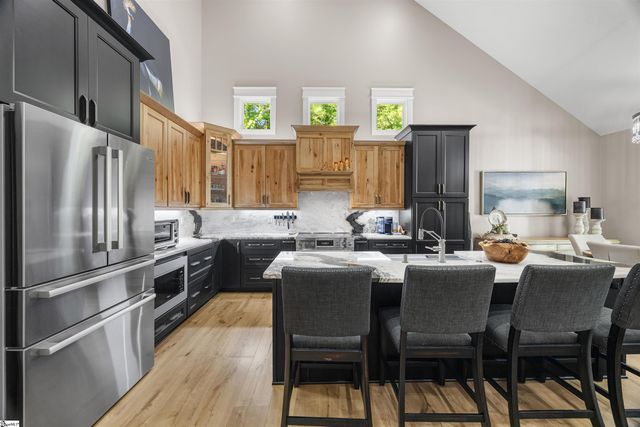 7 Maxfli Court, Travelers Rest, SC 29690