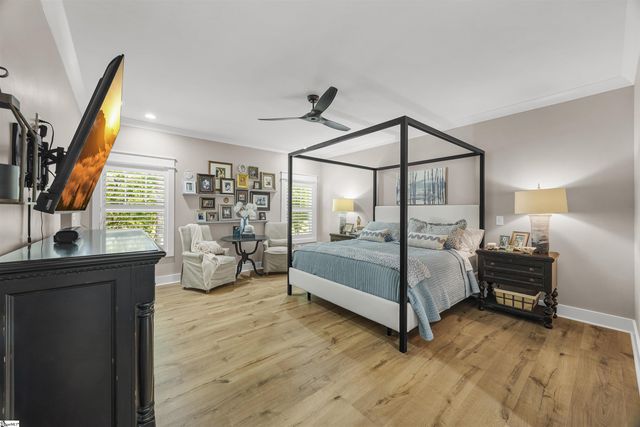 7 Maxfli Court, Travelers Rest, SC 29690