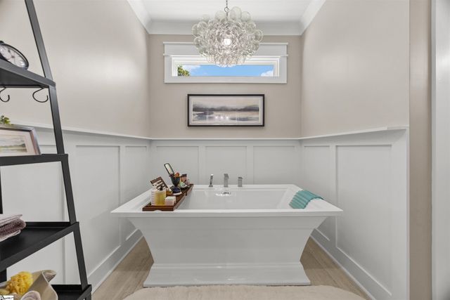 7 Maxfli Court, Travelers Rest, SC 29690