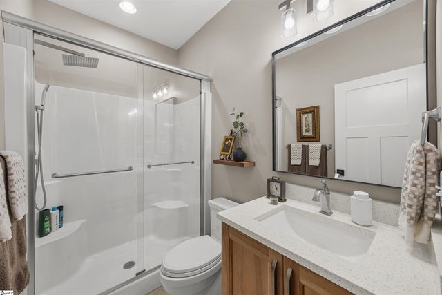 7 Maxfli Court, Travelers Rest, SC 29690
