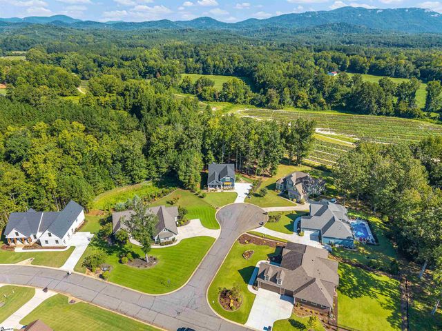 7 Maxfli Court, Travelers Rest, SC 29690