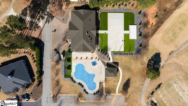 7 Maxfli Court, Travelers Rest, SC 29690